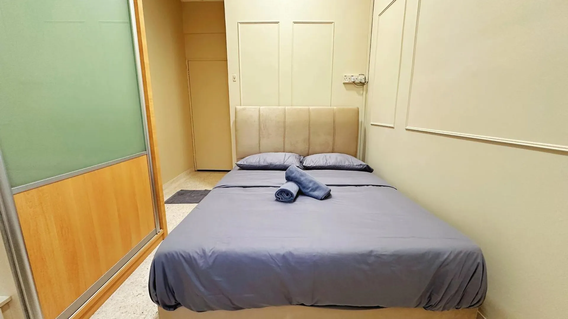 Holiday home Cheap! New, 1-7 Pax Pj Town Area, Easy Parking Villa Petaling Jaya