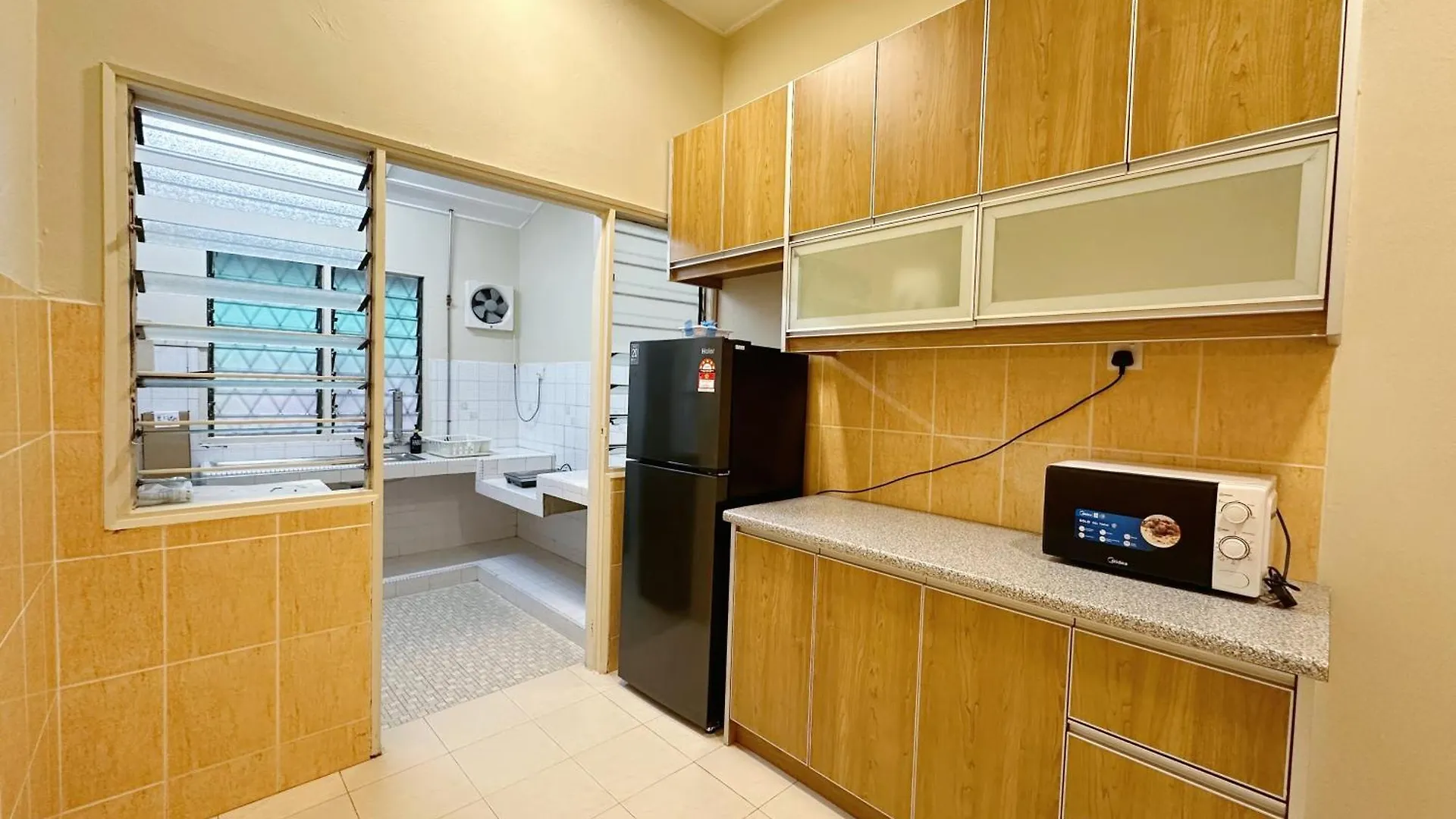 Cheap! New, 1-7 Pax Pj Town Area, Easy Parking Villa Petaling Jaya Holiday home